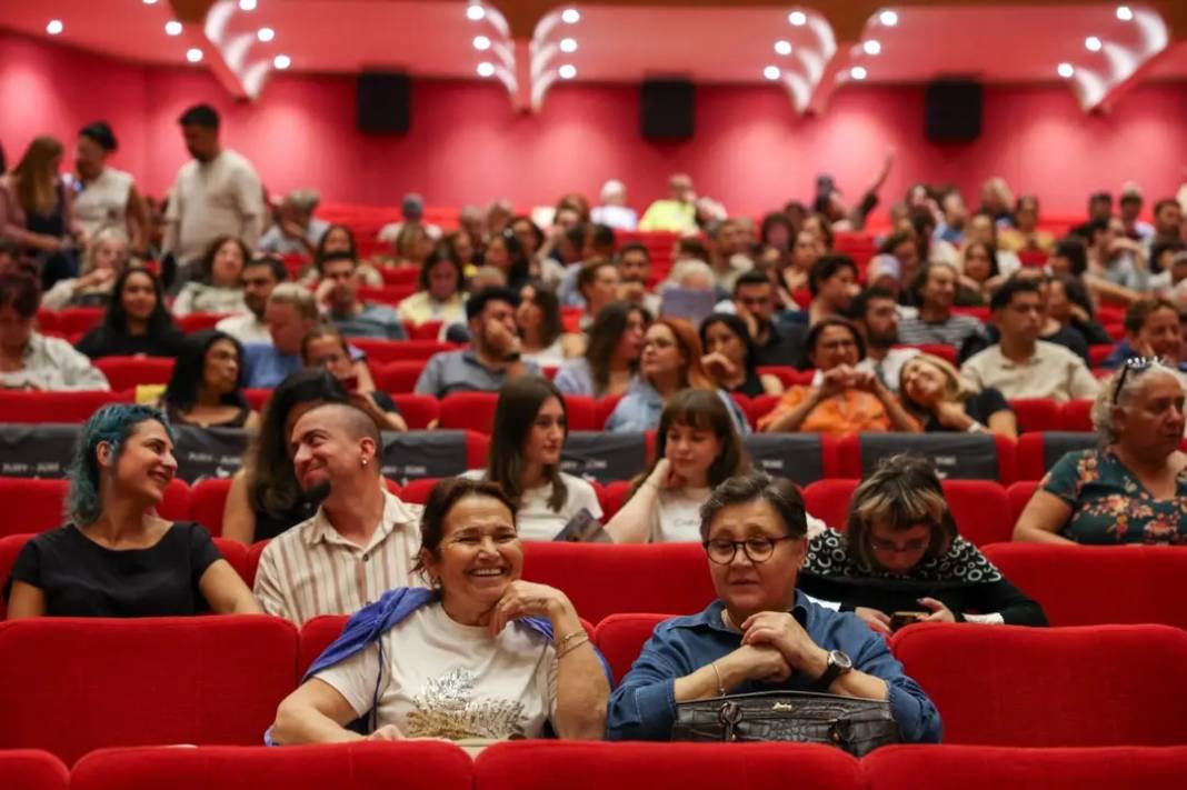Yerli, Yabancı ve Çocuk Filmleri Sahnede 7